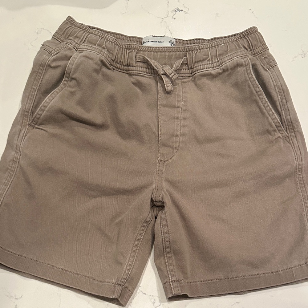 Abercrombie kids khaki Shorts